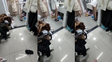 花重金雇女同学偷拍室友换衣服洗澡身临其境干啥的都有 (3)